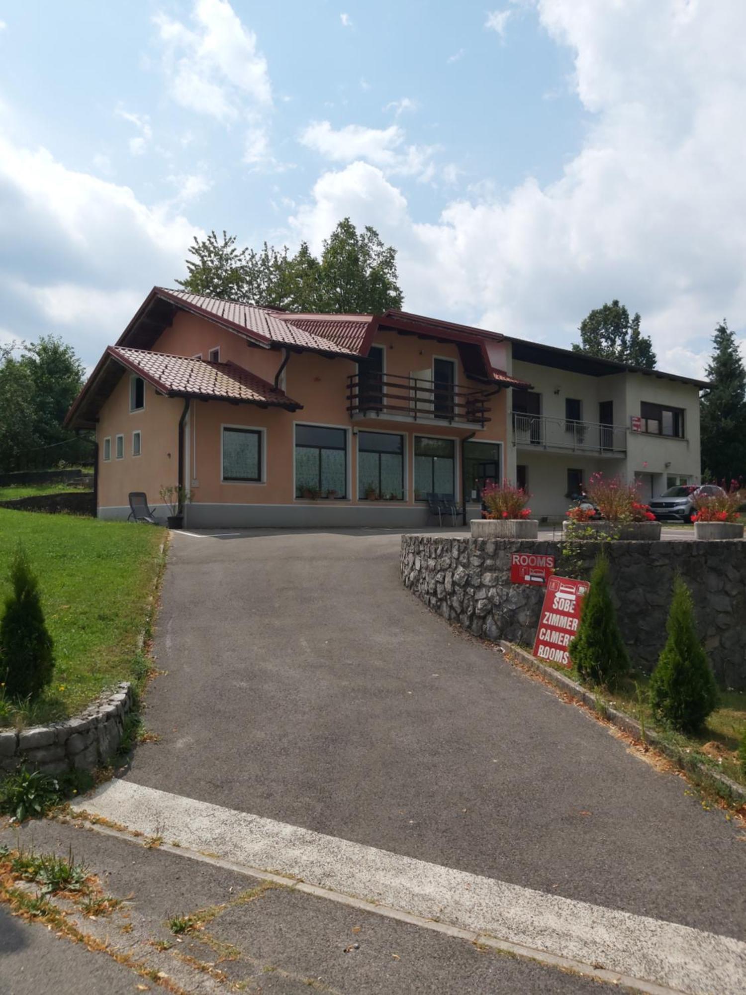 Rooms Zagon Postojna Luaran gambar